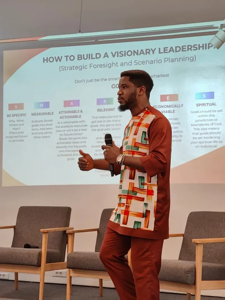 Presenting on 'How to Build a Visionary Leadership' with the SMART framework